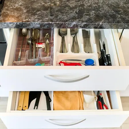 דירה & Alezzi